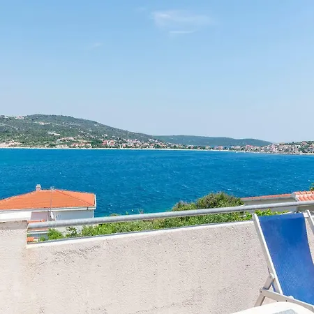 Apartments Bozo Apartment *