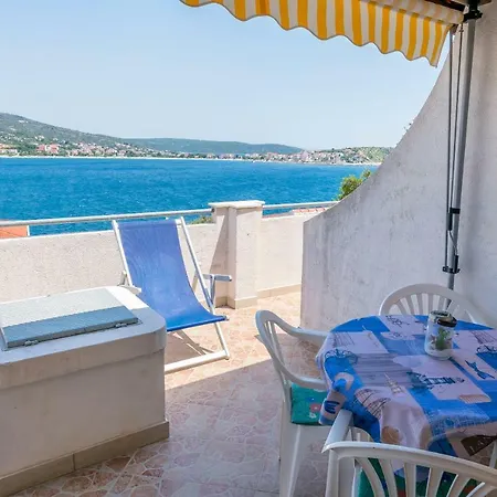 Apartments Bozo Razanj