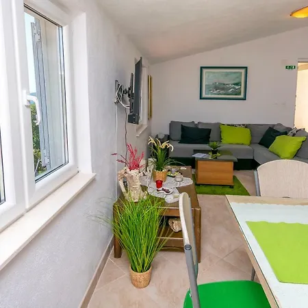 Apartments Bozo Apartment