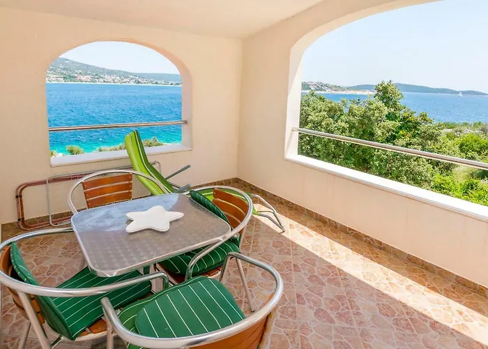 Apartments Bozo Apartman *